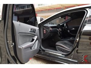 Mercedes-Benz A250 2.0 W176 (ปี 2013) Sport Hatchback AT รูปที่ 2